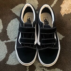 Vans Kids Black and White Velcro Old Skool Sneakers